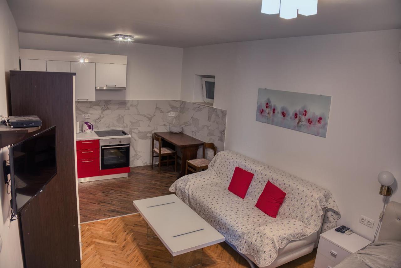 Apartamento Victoria Ii *